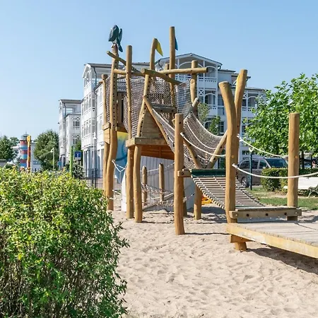 448, Seepark Apartment